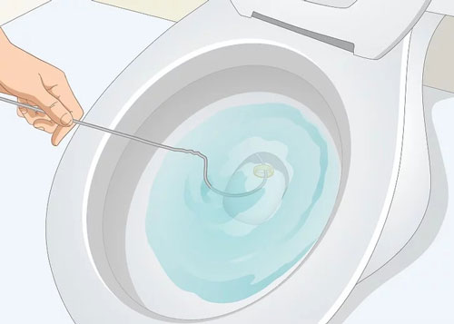 یک روش ساده و بهترین راه برای خارج کردن شی از چاه توالت با آویز لباس